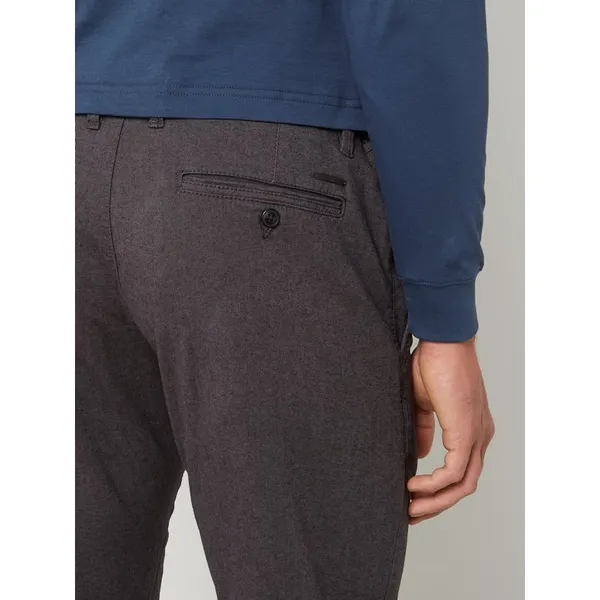 MCNEAL Spodnie o kroju regular fit z paskiem model ‘John’