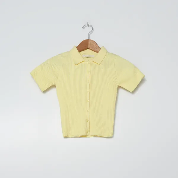 Sweter z krótkim rękawem - Żółty