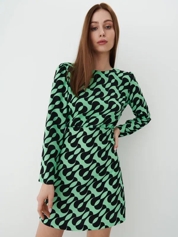 Sukienka mini ze wzorem - Zielony