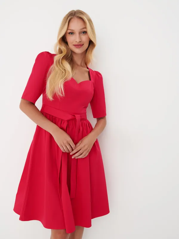 Sukienka midi z wiązaniem - Różowy