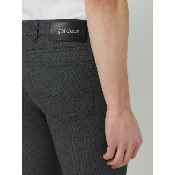 Gardeur Spodnie o kroju modern fit z dodatkiem streczu model ‘Bill’