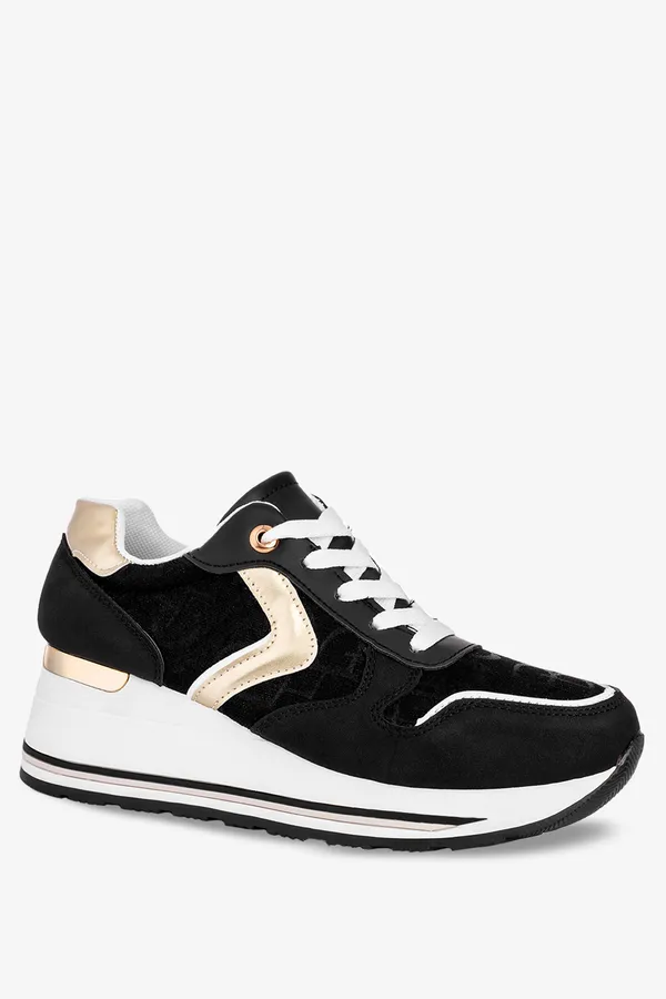 Czarne sneakersy na koturnie buty sportowe sznurowane casu bk220