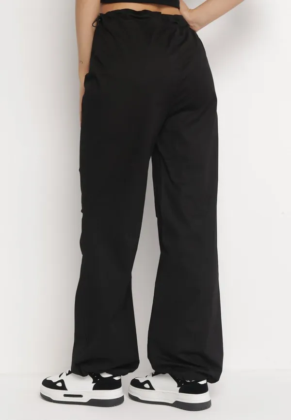 Czarne Szerokie Spodnie z Metalicznej Tkaniny Dalfo