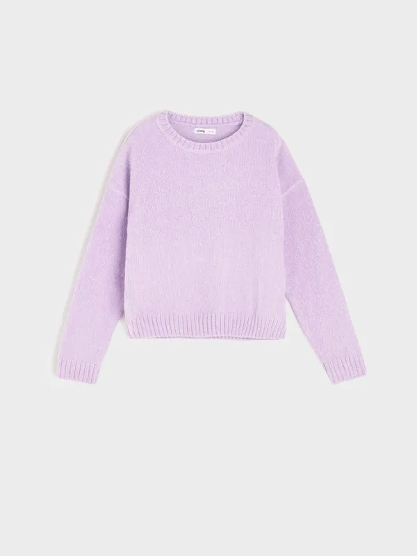 Miękki sweter wykonany z dzianiny szenilowej. - fioletowy