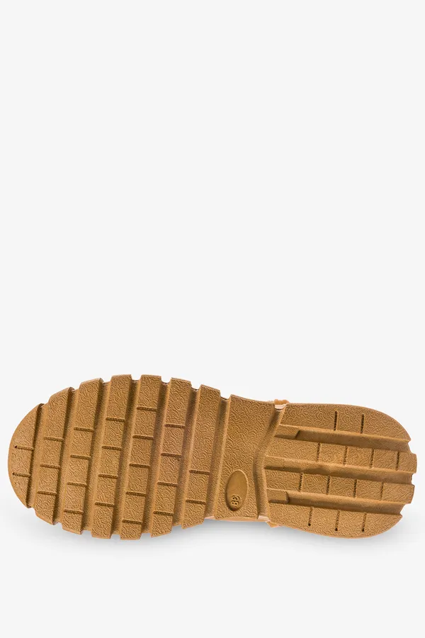 Camelowe botki sneakersy damskie z futerkiem sznurowane casu 8237-2