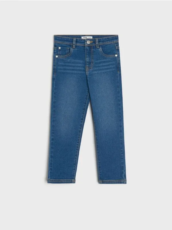 Wygodne spodnie jeansowe wykonane z bawełnianej tkaniny z dodatkiem elastycznych włókien. - niebieski