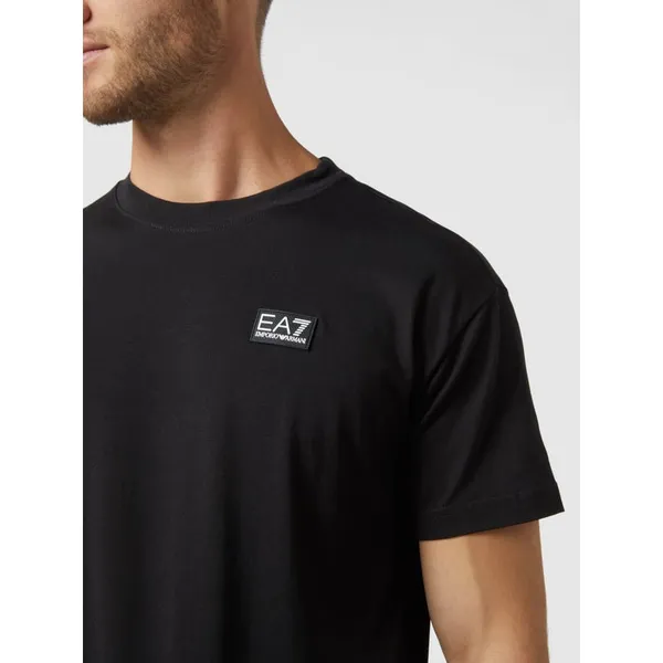 EA7 Emporio Armani T-shirt z naszywką z logo