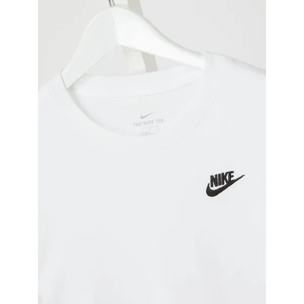 Nike T-shirt z wyhaftowanym logo