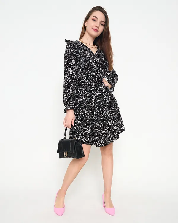 Damska czarna wzorzysta sukienka mini - Odzież