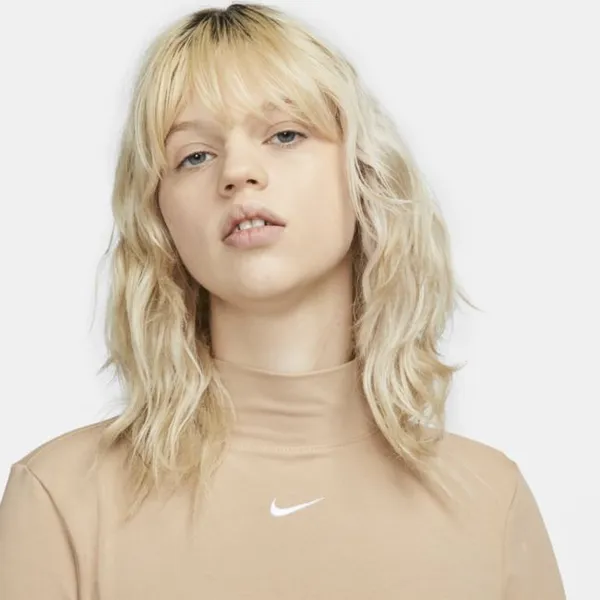 Damska koszulka z długim rękawem i półgolfem Nike Sportswear Collection Essentials - Brązowy