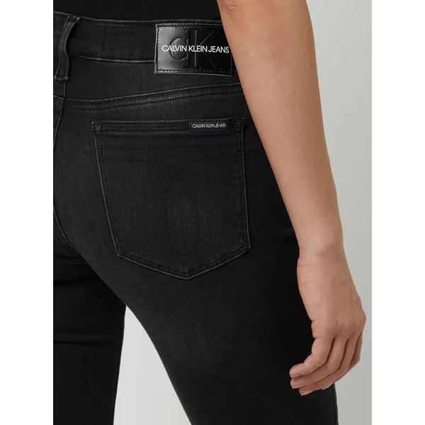 Calvin Klein Jeans Jeansy ze średnim stanem o kroju skinny fit z dodatkiem streczu