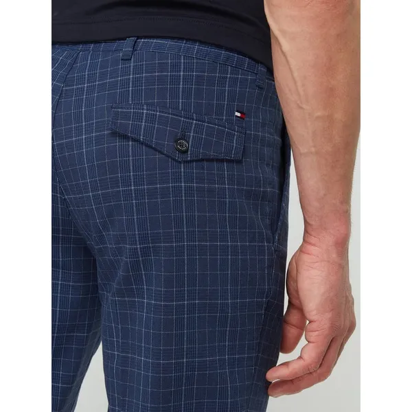 Tommy Hilfiger Spodnie z zakładkami w pasie z dodatkiem wiskozy model ‘Denton Active’