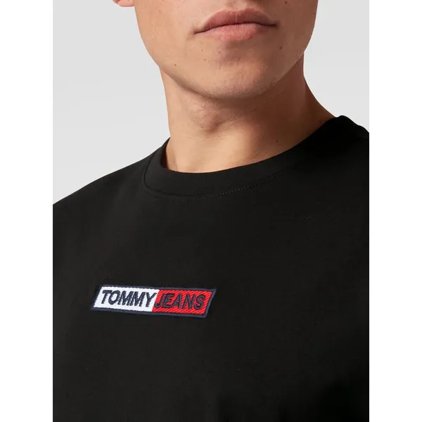 Tommy Jeans T-shirt z czystej bawełny ekologicznej z naszywką z logo