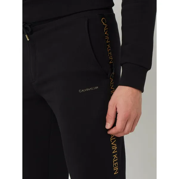 CK Calvin Klein Spodnie dresowe z mieszanki bawełny