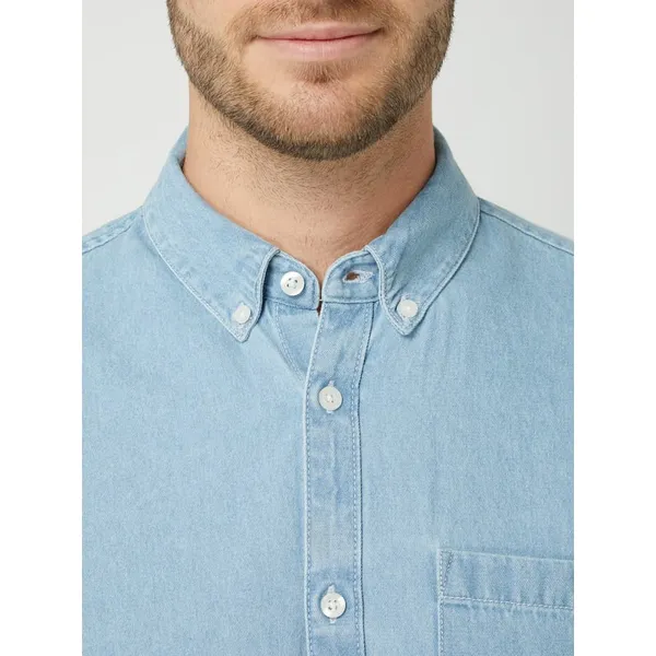REVIEW Koszula jeansowa o kroju regular fit z bawełny