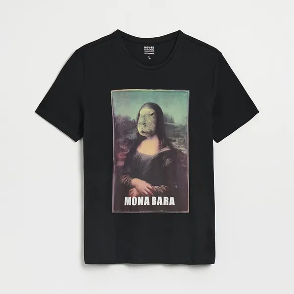Czarna koszulka z nadrukiem Mona Bara - Czarny