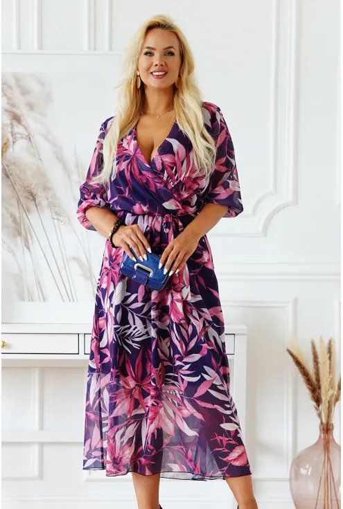 Fioletowa sukienka maxi z kopertowym dekoltem w różowe liście - ADELA
