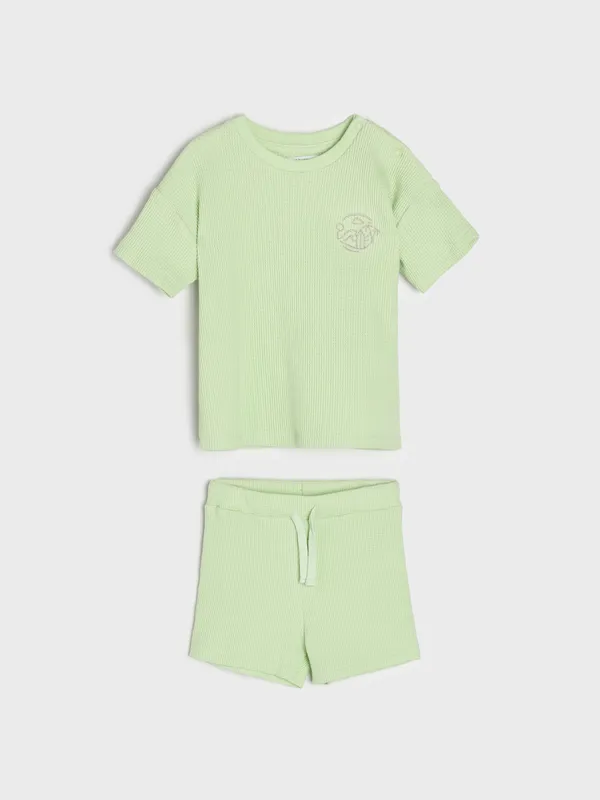 Komplet: koszulka i szorty - Zielony