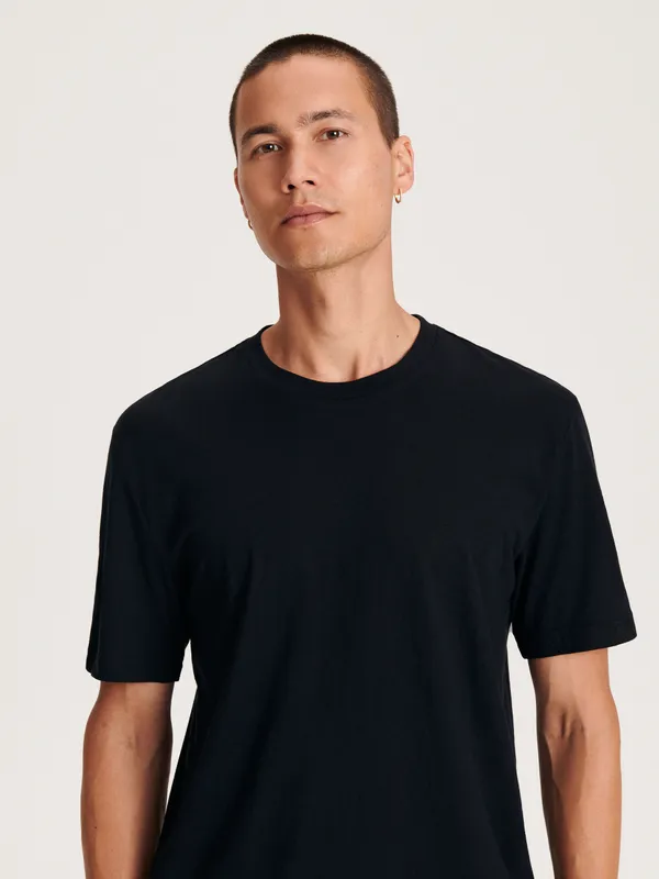 T-shirt regular z domieszką jedwabiu - Czarny