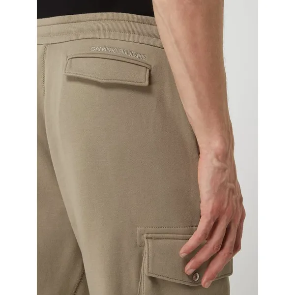 Calvin Klein Jeans Spodnie dresowe z kieszenią cargo