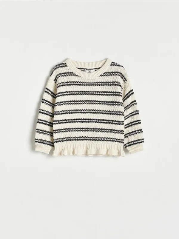 Sweter o prostym fasonie, wykonany z bawełnianej dzianiny. - wielobarwny