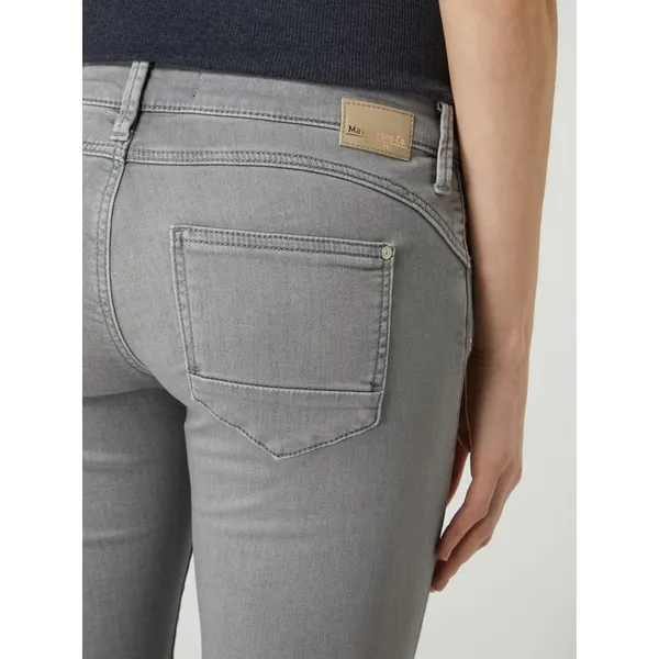 Mavi Jeans Jeansy capri z niskim stanem o kroju straight fit z dodatkiem streczu model ‘Alma’