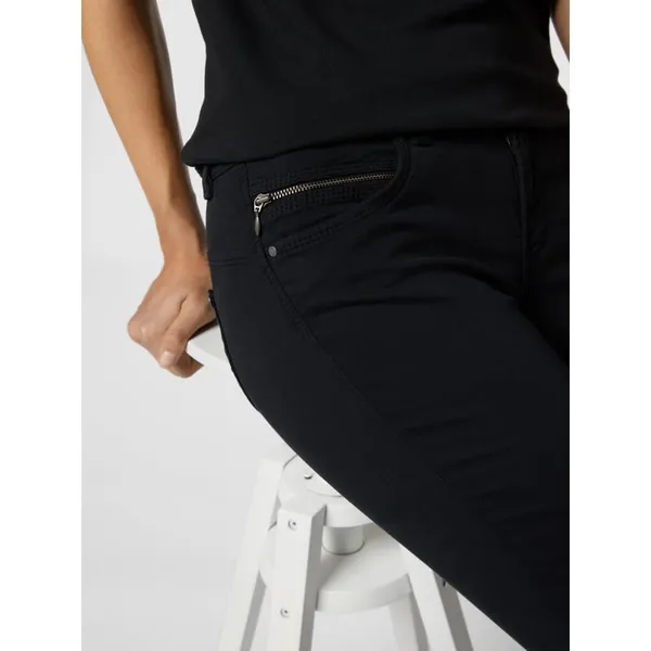 Pepe Jeans Jeansy barwione o kroju slim fit z 5 kieszeniami
