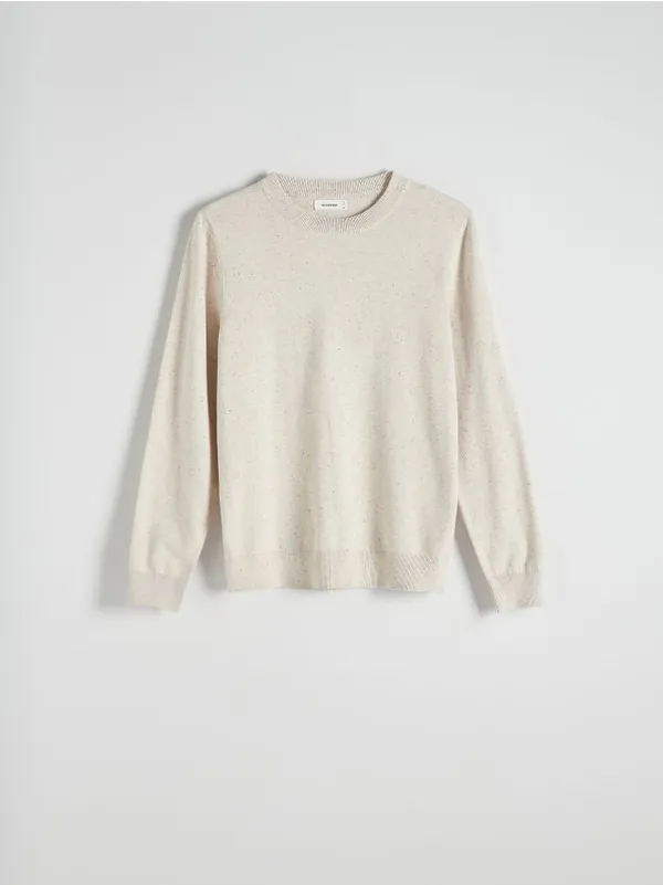 Sweter o prostym fasonie, wykonany z bawełny. - beżowy