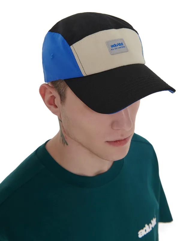 Multikolorowa czapka z daszkiem ADU.LTD