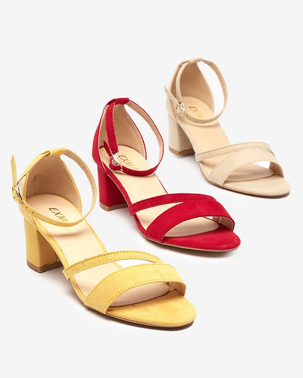 Damskie czerwone sandały na słupku Eqro- Obuwie - Czerwony