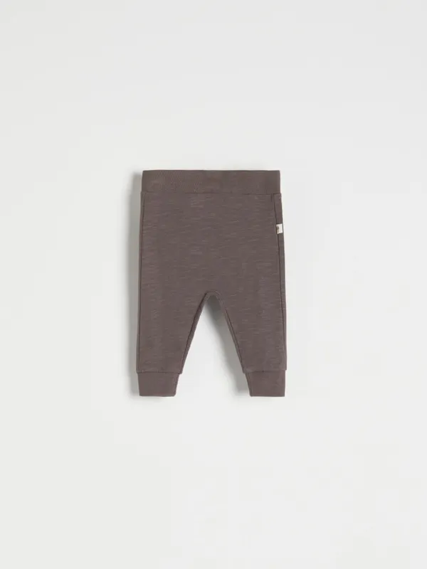 Bawełniane spodnie basic - Szary