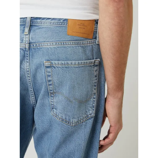 Jack & Jones Jeansy o luźnym kroju z bawełny model ‘Chris’
