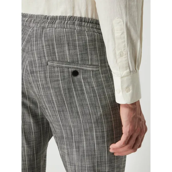 Drykorn Spodnie sportowe ze skróconą nogawką i z dodatkiem streczu model ‘Jeger’