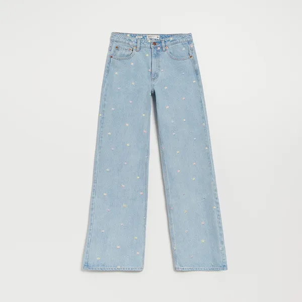 Niebieskie jeansy wide leg z kwiatowym haftem - Niebieski