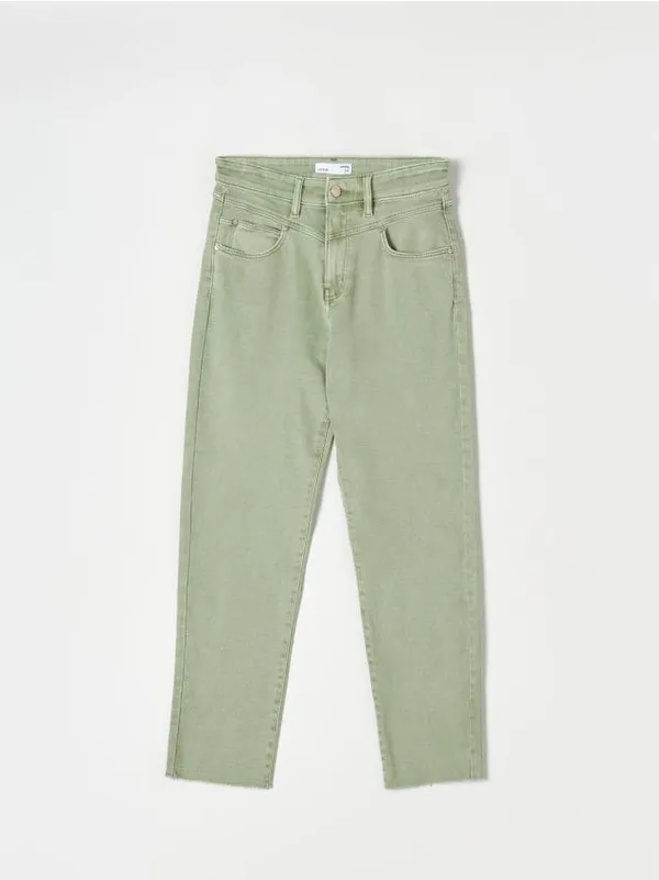 Kolorowe jeansy z wysokim stanem w kolorze wykonane z bawełny z dodatkiem elastycznych włókien. - zielony