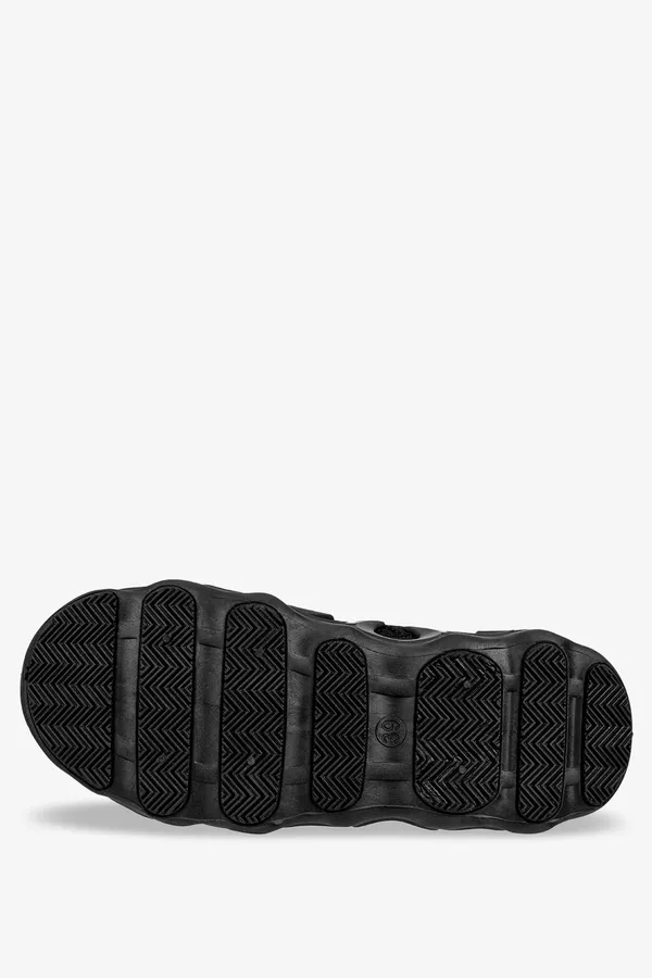 Czarne sneakersy casu buty sportowe sznurowane 33-3-22-b/8