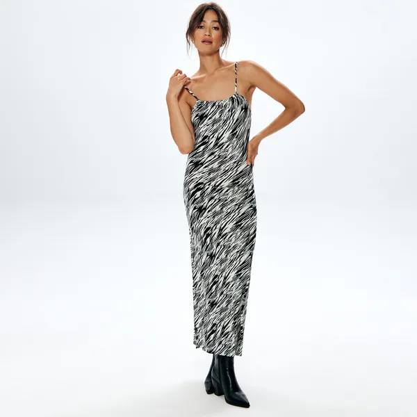 Sukienka midi ze wzorem - Wielobarwny