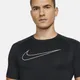 Męska koszulka z krótkim rękawem o przylegającym kroju Nike Pro Nike Pro Dri-FIT - Czerń