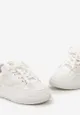 Białe Sneakersy na Niskiej Platformie z Grubymi Sznurowadłami Vansyla