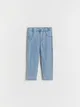 Spodnie o dopasowanym fasonie, wykonane z gładkiej dzianiny z domieszką elastycznych włókien. - niebieski