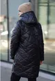 Czarna długa zimowa kurtka pikowana z kapturem - Elenis