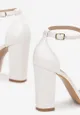 Białe Sandały na Słupku z Kwadratowym Noskiem Charisse