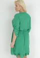 Zielona Rozkloszowana Sukienka Midi z Ozdobnym Dekoltem i Gumką w Pasie Braely