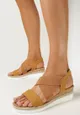 Brązowe Sandały na Koturnie z Plecionką i Elastycznymi Paskami Hernei