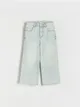Jeansy typu wide leg, wykonane z bawełnianej tkaniny. - niebieski