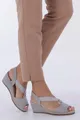 Szare sandały na koturnie z gumką metalowa ozdoba Casu W19X15/G