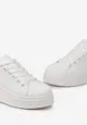 Białe Sneakersy na Platformie Ozdobione Kontrastową Wstawką Aviasta