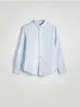 Koszula o regularnym kroju, wykonana z bawełnianej tkaniny. - jasnoniebieski