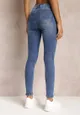 Niebieskie Jeansy Skinny z Delikatnymi Przejaśnieniami Trasolia