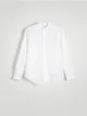 Koszula o regularnym kroju, wykonana z bawenianej tkaniny typu oxford. - biały